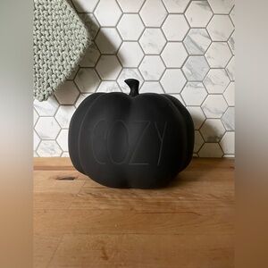 Black Cozy Pumpkin Decor